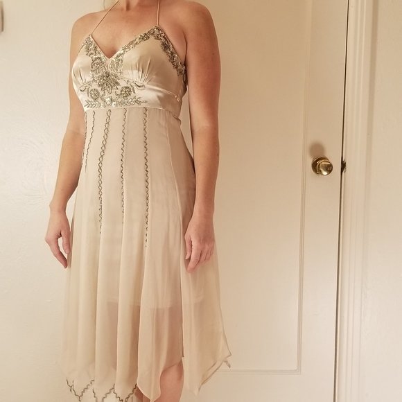 Sue Wong Dresses & Skirts - NWOT Sue Wong Nocturne Beaded Cream Dress
